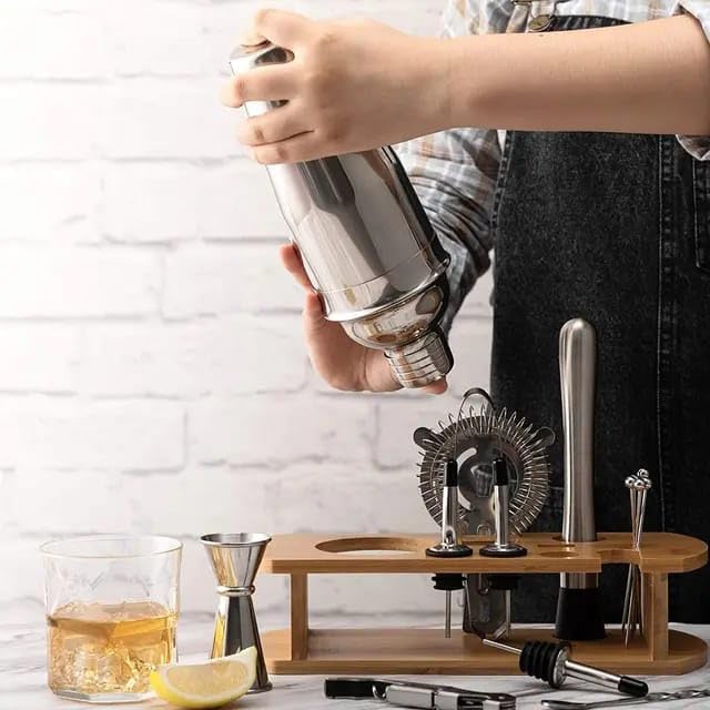 Liying Cocktail Shaker Set,16-PCS Bartender Kit with Stylish Bamboo Stand,25oz/750ml Martini Shaker Set,Stainless Steel Professional Bar Tool Set,Perfect Home Bartending Kit,Great Gift Idea