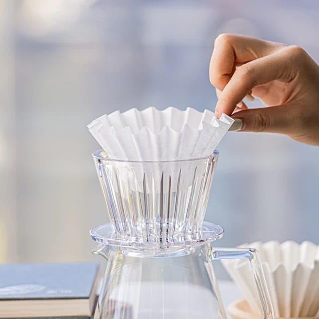Liying V01 Acrylic Coffee Dripper, 1-2 Cups, Pour Over Coffee Maker, Reusable Coffee Filter Cup, Slow Brewing Accessories for Home, Cafe, Restaurants (White)