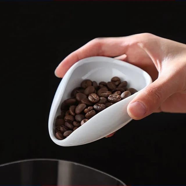 Liying Porcelain Coffee Beans Dosing Cup, For Coffee Bar Accessories, Coffee Bean Weighing (White)