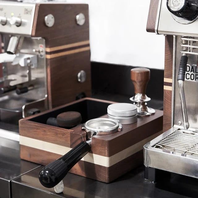 Liying Premium Wooden Espresso Knock Box, 24 x 24 x 8.5 cm, 4-in-1 Tamping Station for coffee shop, barista, home